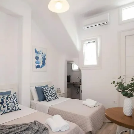 Beautiful W Kitchen Right In Mykonos Center Feriehus