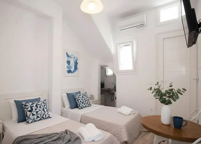 Beautiful W Kitchen Right In Mykonos Center Feriehus