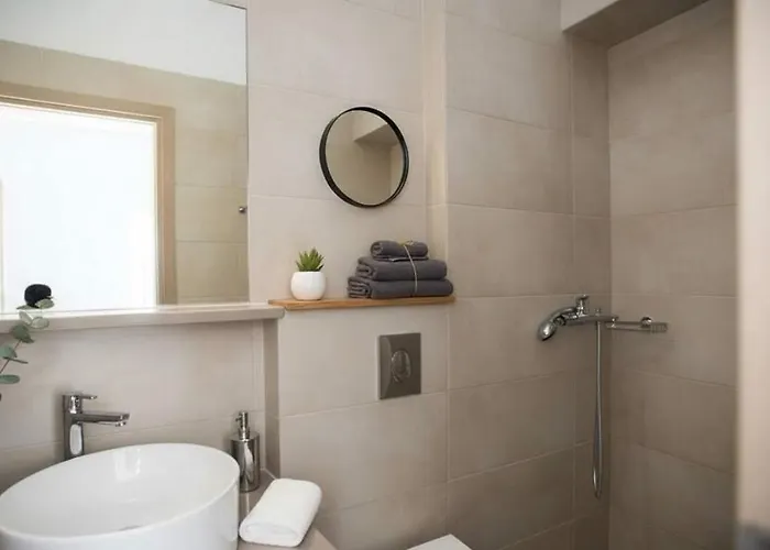 Ferienhaus Beautiful W Kitchen Right In Mykonos Center